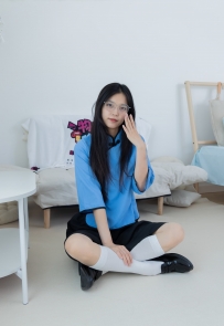 【物恋】2036期：茯苓-皮鞋、长筒白棉袜、肉丝、裸足