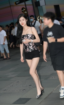 2306-2200=107√苗条淑女，君子好逑