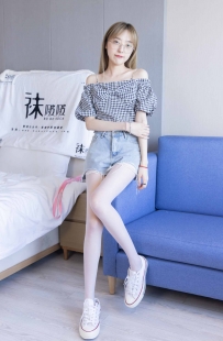 [袜啵啵] 234期：稚予-板鞋 白丝 [150P/1V/5.82G]