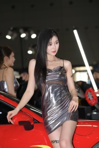 2306-154=如此大长腿白皙的她-原图82P/1.91GB.