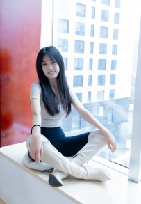 【物恋】2069期：嘉木-高跟长靴、白棉袜、裸足