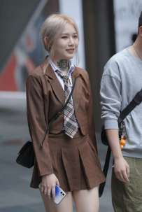 2210-404=191P+视频/2.94GB