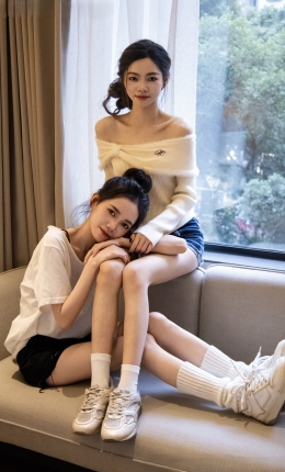 【甜予摄影】338期：米子、甜儿-板鞋、白棉袜、裸足