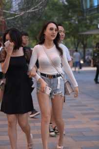 2210-809=热裤-215P/5.83GB