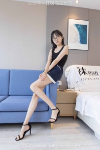 [袜啵啵] 109期：稚予-高跟鞋 裸足 裸足涂黑色指甲油剧情 [140P/1V/3.67GB]