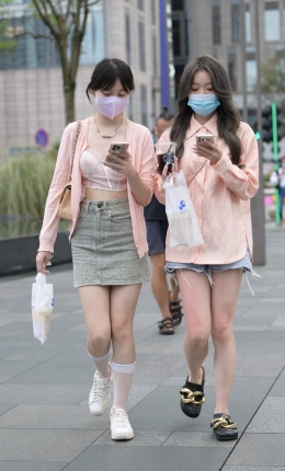 2306-2071=93√粉色可爱小仙女