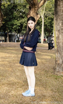 【甜予摄影】350期：芝芝-运动鞋、丝袜、棉袜（完整版）
