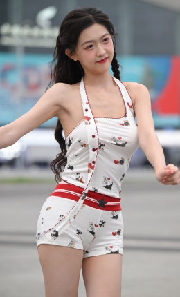 2306-2420=143√花热裤小可爱美足任绵绵