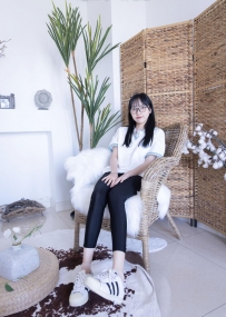 [袜啵啵] 044期：稚予-贝壳头 匡威帆布鞋 短肉丝 [169P/1V/5.74G]