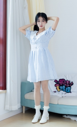 【物恋摄影】2261期：小影-高跟鞋、白棉袜、薄肉丝（脚尖加固款）