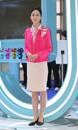 2306-2880=104√清秀长龙航空空姐