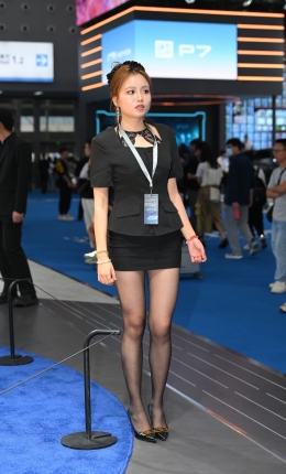 2306-1344=117√美腿黑丝高跟小姐姐