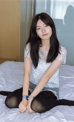 【袜啵啵】459期：小甜豆-高跟凉鞋、厚黑丝、穿鞋踩包子和橘子剧情