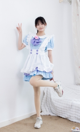【物恋传媒】2704期：山奈-女仆装、运动鞋、厚肉丝