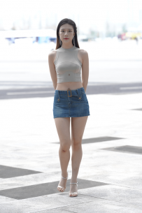 2210-354=短牛仔裙-139P+视频/1.63GB