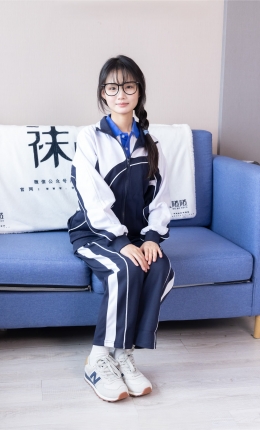 【袜啵啵】456期：甜甜圈-运动鞋、白棉袜、裸足、校服