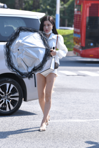 2210-829=116P/2.99GB