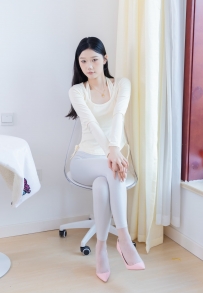 【物恋】2032期：小竹-高跟鞋、瑜伽裤外穿油亮白丝（脚尖透明款）