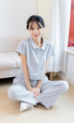 【物恋传媒】2518期：菜菜-板鞋、厚白丝、裤里丝（图片+视频）