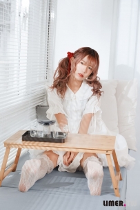 【limerence】蘿莉塔小艾啾啾裸足玩弄奶油蛋糕-114P+21min4K影片