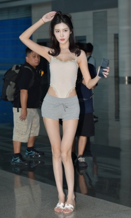 2306-740=65√居家热裤小背心-小雪花