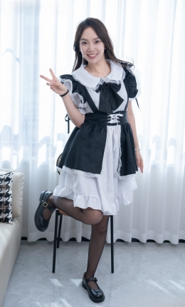 【甜予摄影】195期：贝壳-皮鞋、薄黑丝、裸足、足印剧情