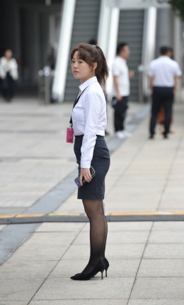 2306-1564=69√灿烂的笑容