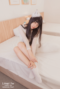 【Limerence】Zana-雪狐飼養日記-142P+视频11分钟（4K）/2.90GB