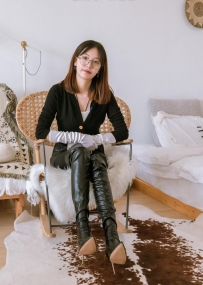 [袜啵啵] 041期：小甜豆-高跟长靴 黑色踩脚裤 肉丝 [154P/1V/6.36G]