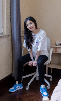 【袜啵啵】516期：小甜豆-板鞋、厚黑色踩脚裤袜、白棉袜（叠穿）