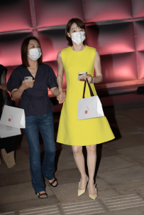 2306-111=上海时装周---美腿肉丝轻熟-原图98张/2.14GB.