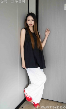 【甜予摄影】318期：泡泡-运动鞋、白棉袜、裸足