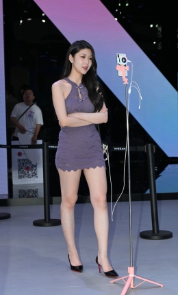 2306-1407=35√假如和她同居，真是彻夜难眠