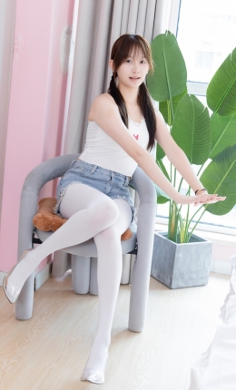 【袜啵啵】582期：香菜-高跟鞋、厚白丝、裸足