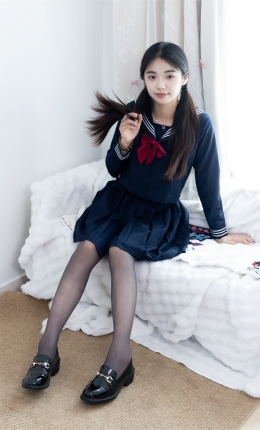 【物恋传媒】2703期：青提-JK制服、皮鞋、薄黑丝（脚尖加固款）