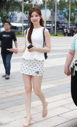 2306-2114=166√网红-春晓