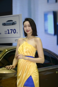 2204_109=大众展台的极品模特 玉足精细拍摄  50p