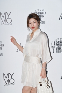 深圳时装周--美腿美足 72P