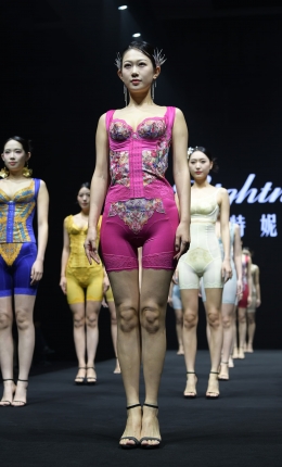 2306-1451=485√四川内衣-紧身塑身内衣合集