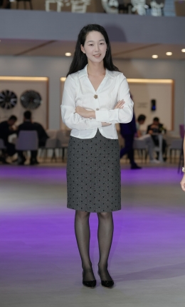 2306-2161=88√车展篇-小高跟黑丝【套图➕视频】