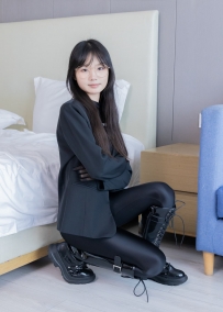 【袜啵啵】423期：甜甜圈-长靴、黑丝、连体衣裤里丝