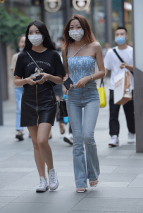 2210-1134=牛仔裤-96P+视频/1.39GB。