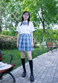 [袜啵啵] 007期：稚予-JK制服.皮鞋.黑色中筒棉袜.肉丝 [143P/1V/3.48G]