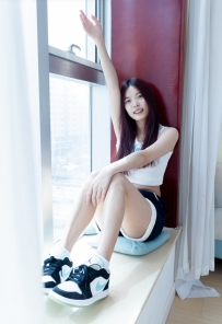 [物恋] 1971期：茯苓-板鞋、白棉袜、揉脚剧情