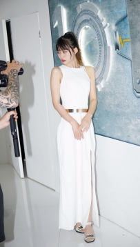 2204_105=chinajoy 展台女神 肉丝凉高嫩足 61p