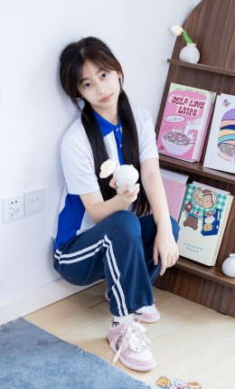 【物恋传媒】2858期：水晶-板鞋、白棉袜（中筒）、裸足、校服