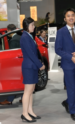 2306-1504=74√微胖肉感肉丝职工