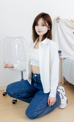 【物恋传媒】2432期：橙子-运动鞋、白棉袜、裸足