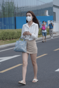 2210-838=短裙-94P/1.07GB