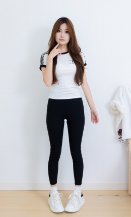 【物恋传媒】2528期：贝壳-板鞋、纯白棉袜（长筒）